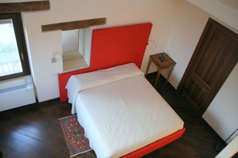 Bed and Breakfast La Tana Dei Leoni à Monsampolo Del Tronto Extérieur photo